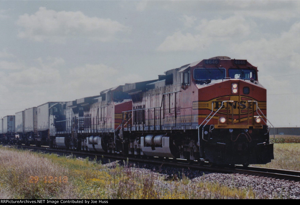 BNSF 4646 West